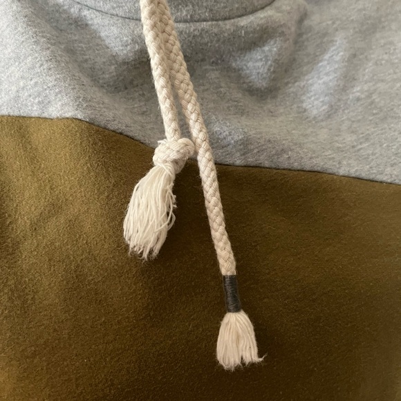 Ampersand Avenue Tricolor Hoodie Sweatshirt | Size S soft sweatshirt camping - Picture 9 of 13